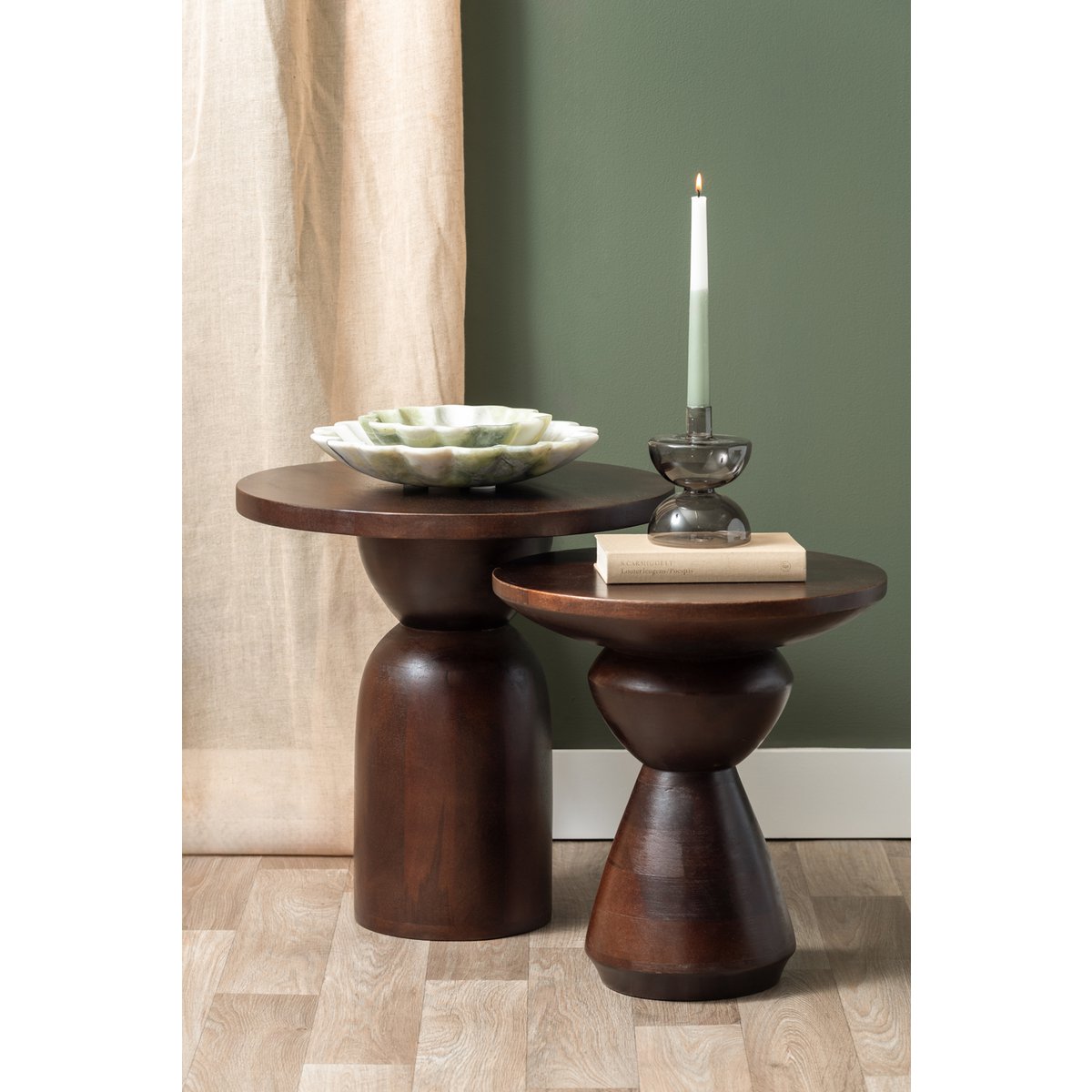 Bol Fleur Grand en marbre vert, parfait pour la décoration de table.