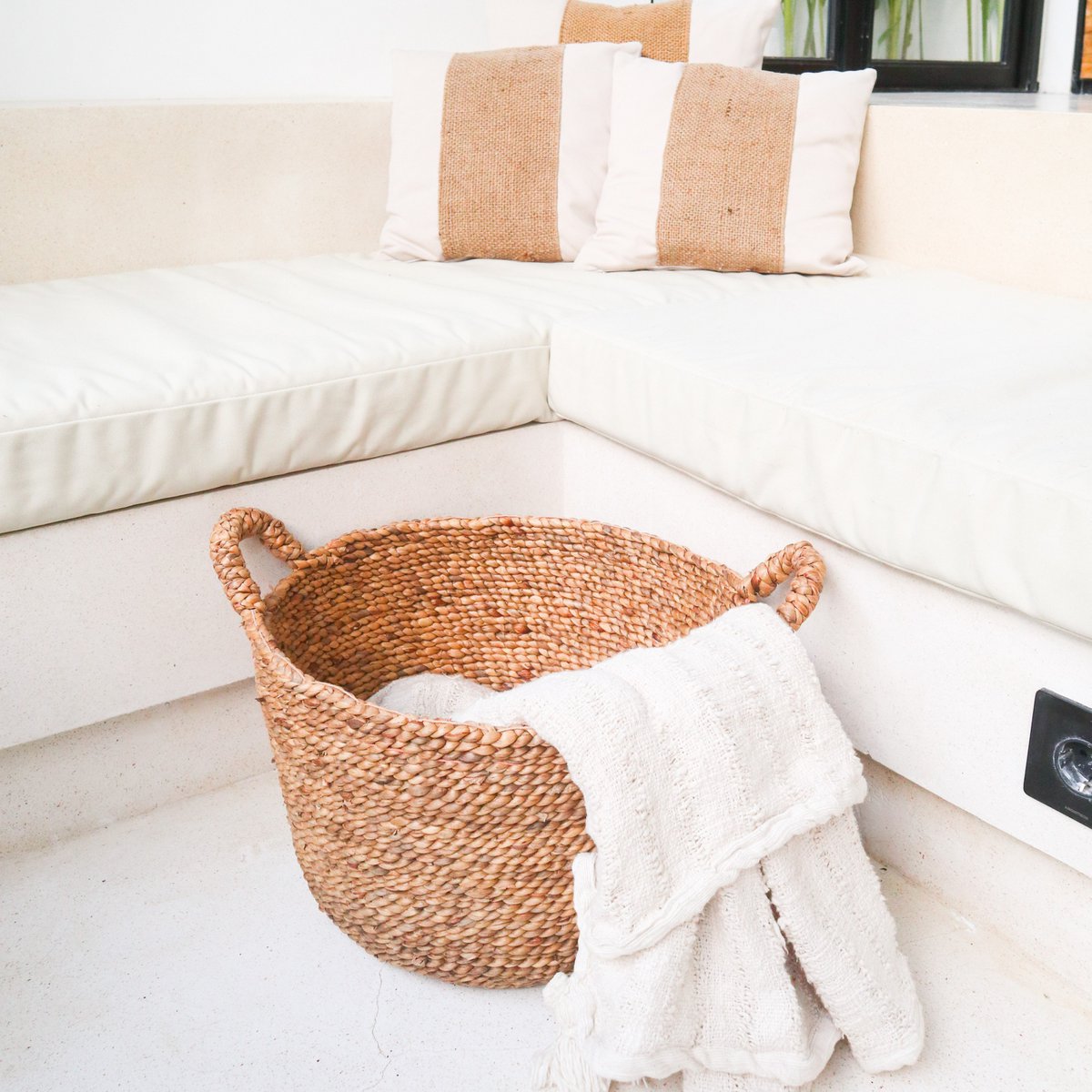 Panier SAMU en jacinthe d'eau taille M, parfait pour le rangement