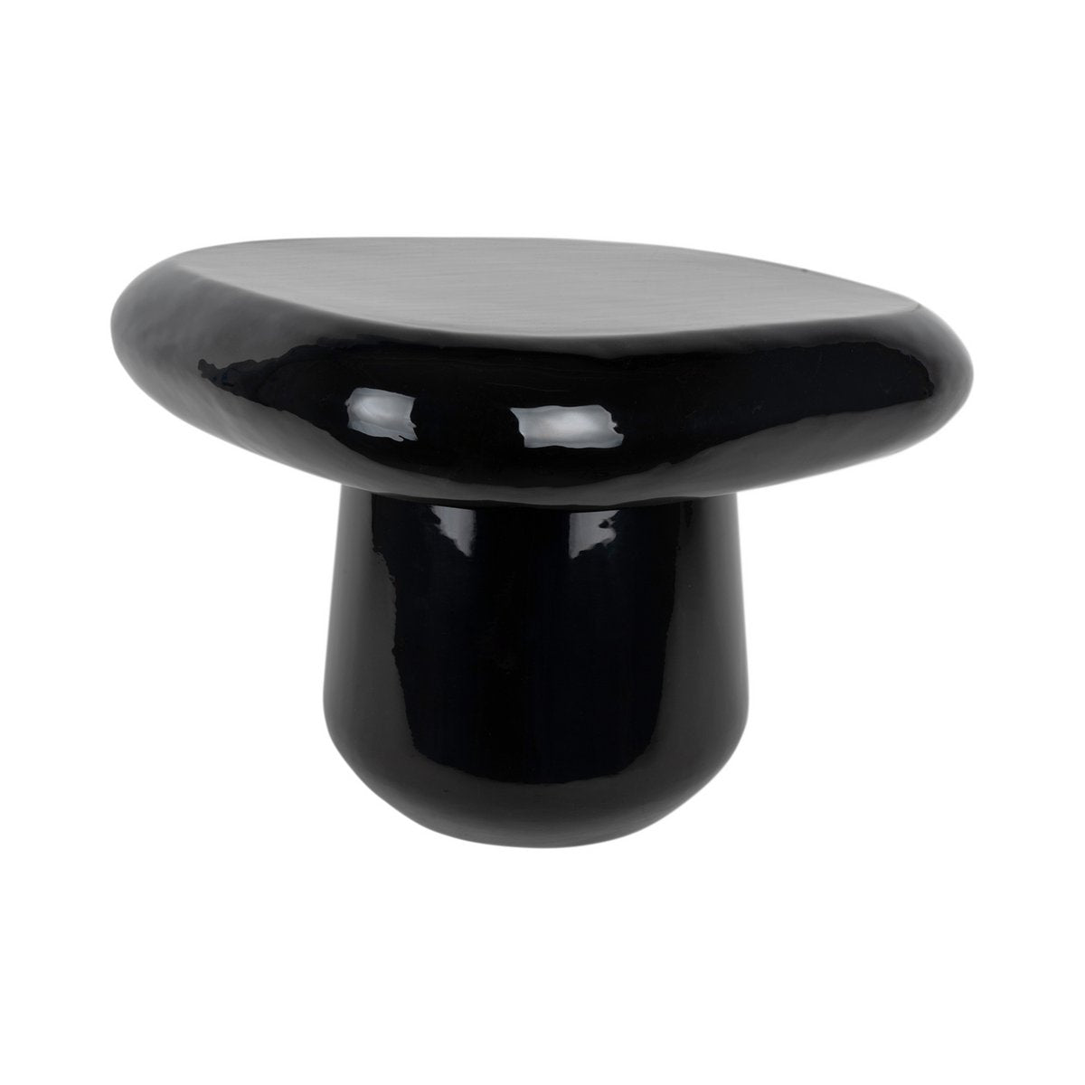 Vue latérale de la Table d'Appoint Roca mettant en avant son élégance