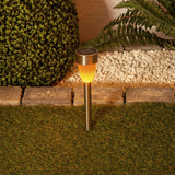 6 réglage de la lumière extérieure solaire LED avec brochette de terre en métal et plastique de couleur en acier inoxydable, avec LED intégrée