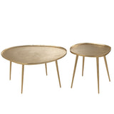 Table d'appoint J-Line Vinta en aluminium doré, ambiance dans un salon
