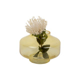 Vase Pasmoso de Present Time, design moderne en verre jaune