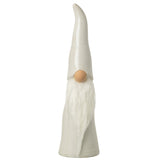 Figurine J-Line Gnome Hat sur une étagère, ajoutant une touche décorative