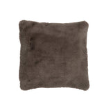 Vue rapprochée du coussin J-Line Cutie taupe avec texture visible