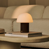 Lampe de table rechargeable en bois foncé marron