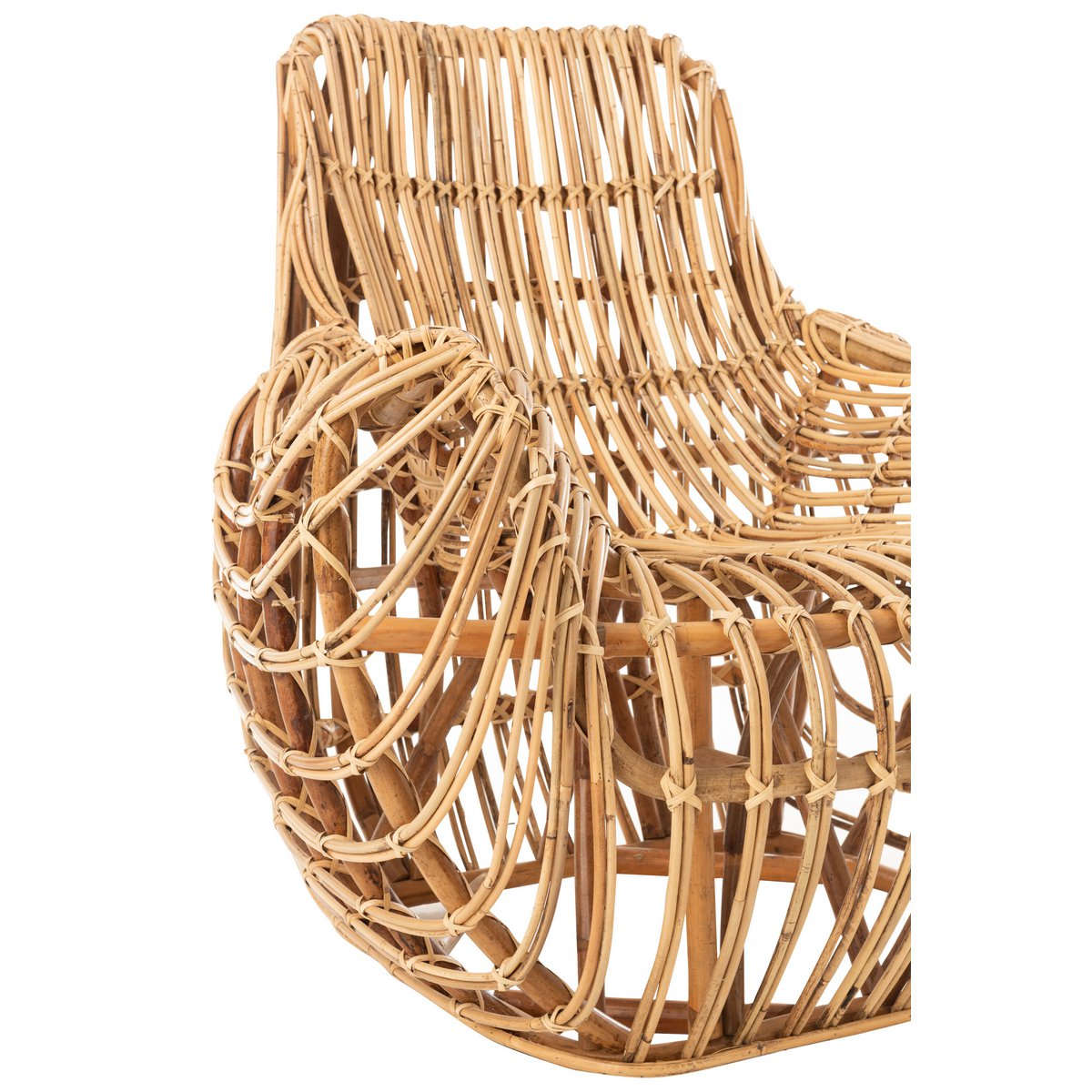 Vue latérale du fauteuil Ana en rotin naturel