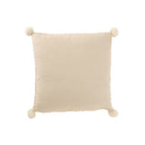 Détail du coussin Soft Pompoms montrant sa texture en coton beige