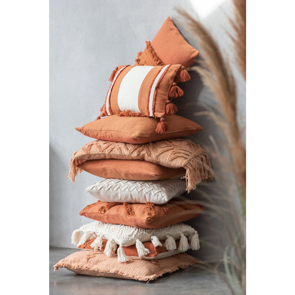 Détail des franges du coussin J-Line Kwastje
