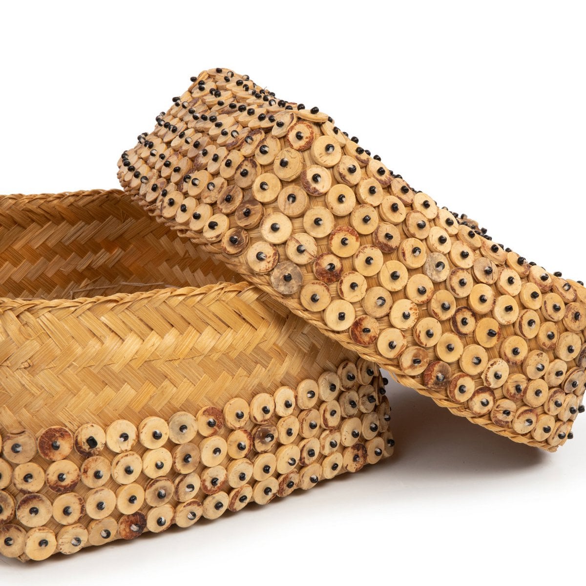 Panier en coque de coco - vue latérale