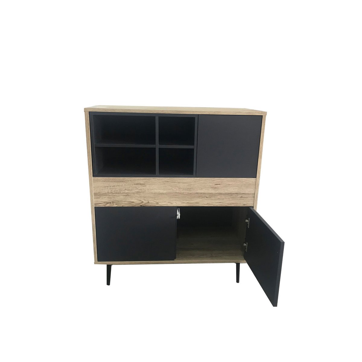 Commode noire avec décoration de salon