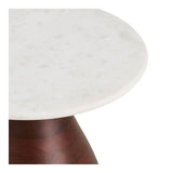 Vue latérale de la table d'appoint Heide montrant le bois de manguier