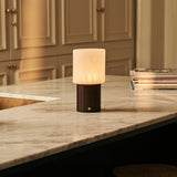 Lampe de table Ingmar marron foncé avec abat-jour interchangeable