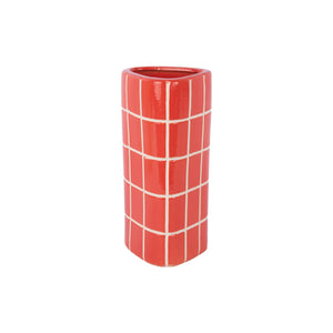 Vase Retro Tiles Triangular Medium en céramique rouge avec motif graphique