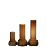 Vase/bougeoir Yoko sur une table moderne