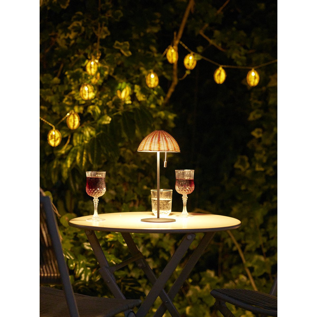 Guirlande lumineuse LED Carlisle, détail des matériaux