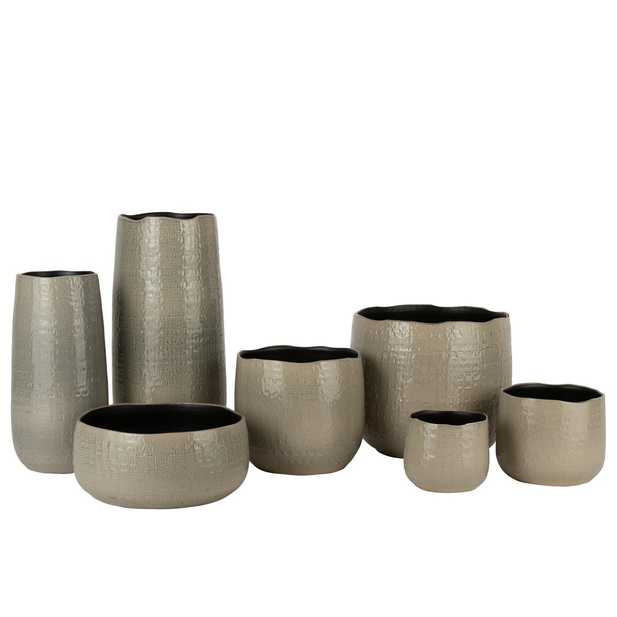 Détail du vase Patroon J-Line, céramique élégante et finition soignée.