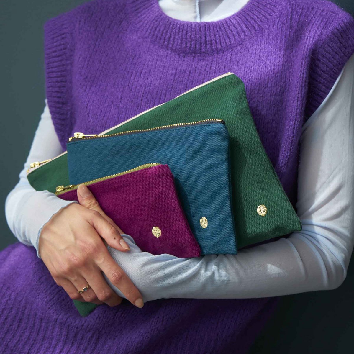Pochette Iona Nori M avec accessoires - style raffiné
