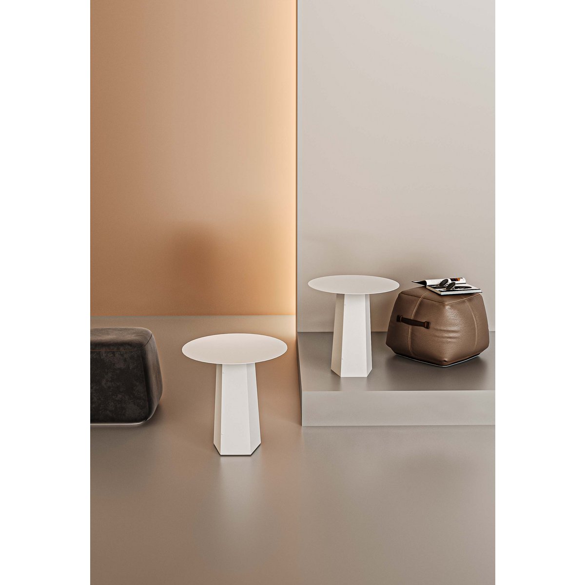 Table d'appoint Charme Blanc avec plateau rond et pied pentagonal