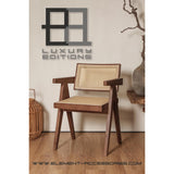 Chaise Pierre Jeanneret en noyer avec rotin, vue de face