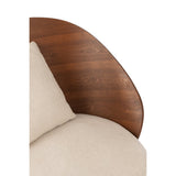 Chaise longue J-Line dans un décor minimaliste