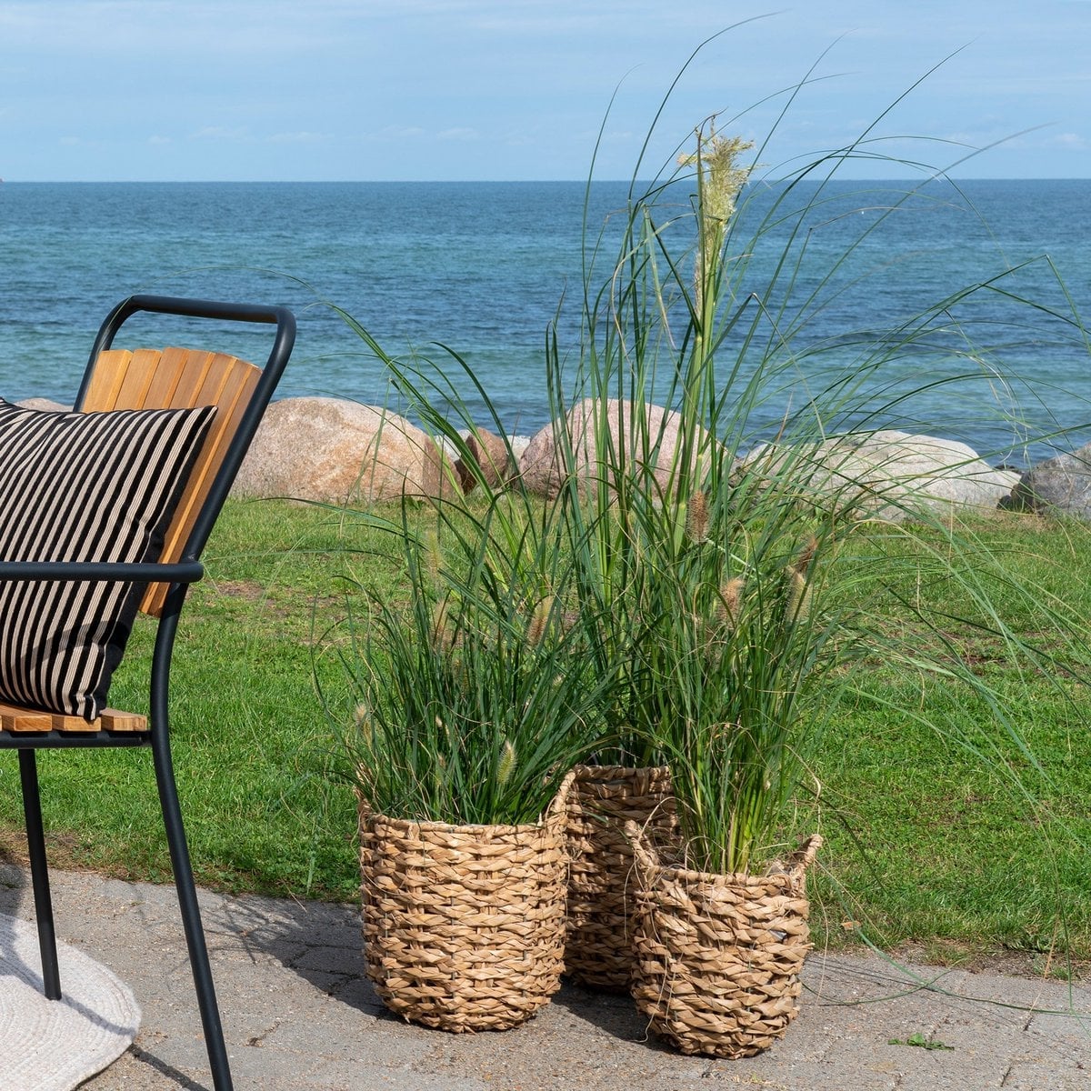 Hue Planter - Jardinières en situation sur une terrasse