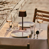 Lampe de table rechargeable Ava Bronze