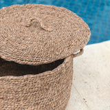 Grand panier à linge avec couvercle UMBUL en jacinthe d'eau brune | Panier tissé
