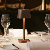 Lampe de table rechargeable marron moka Ava