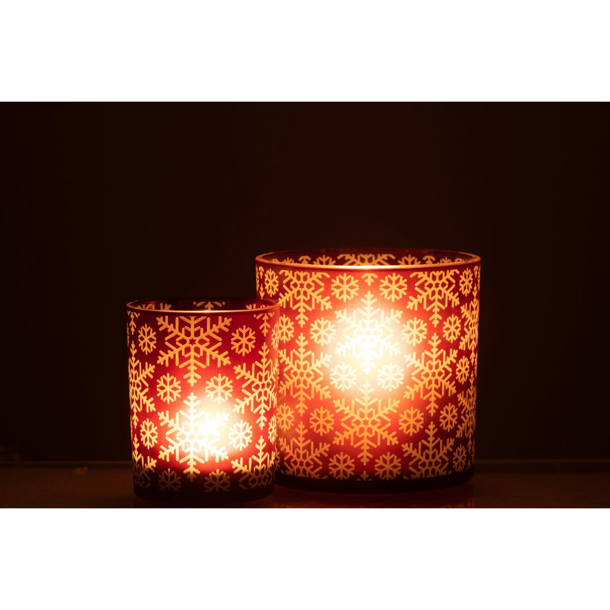 Lanterne J-Line Snow rouge avec bougie allumée