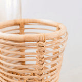 Support pour Plantes en Rotin Rond – Jardinière Boho – Panier à Plantes en Rotin – Support de Fleurs Naturel pour Pots jusqu'à Ø20 cm AKARA