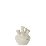 Vase Coral J-Line sur une table décorée