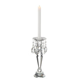 Bougeoir Louise sur une table en bois, ambiance chaleureuse