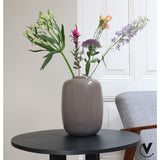 Vase en verre beige, marron et gris