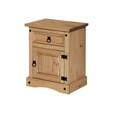 Table de chevet en bois massif avec finition miel et détails noirs