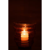 Vase Tornado sur une table, ajout de style à votre intérieur.