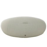 Matelas beignet J-Line sur un mobilier de jardin
