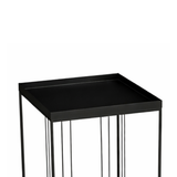 Table d'appoint Beth Noir - utilisation en extérieur avec plante