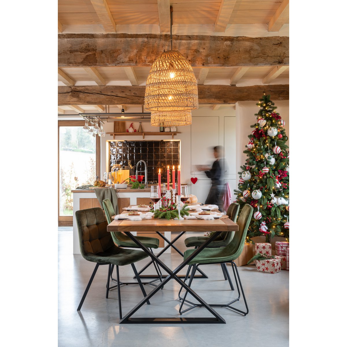 Détail du sapin de Noël J-Line avec demi paroi et lumières LED