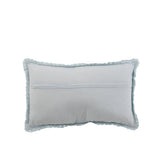 Coussin Rectangle Dentelle en Coton Bleu de J-Line sur canapé