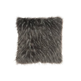 Coussin J-Line en fausse fourrure blanc et gris, détail texture