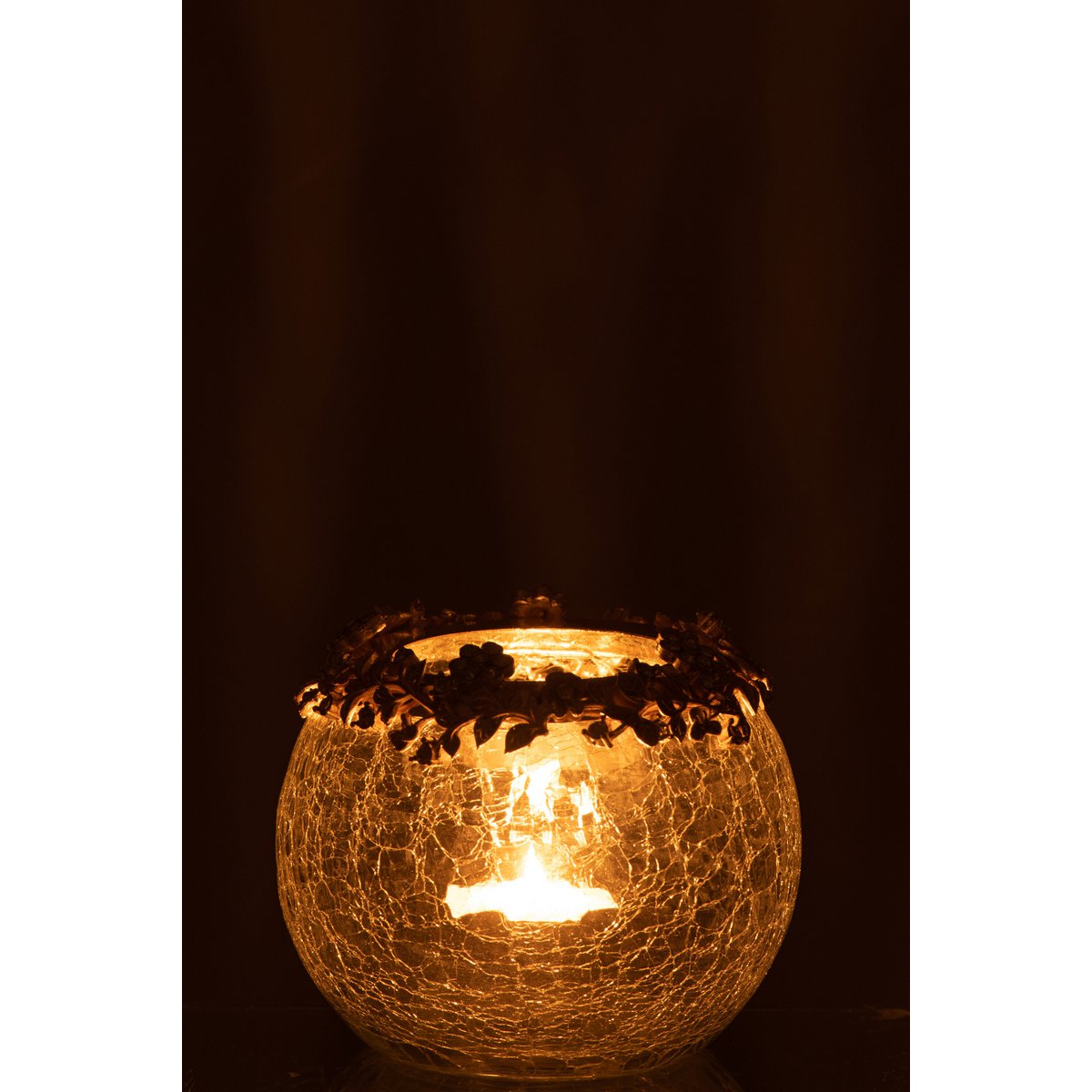 Bougeoir J-Line Volve sur une table élégante, ambiance chic