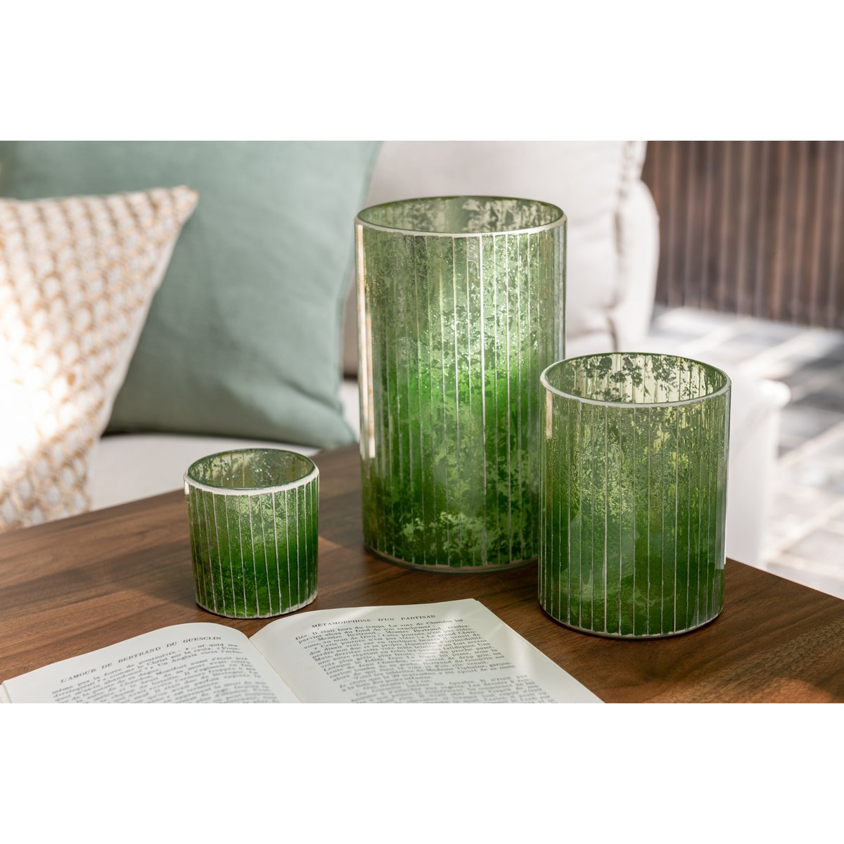 Détail du verre transparent de la lanterne J-Line