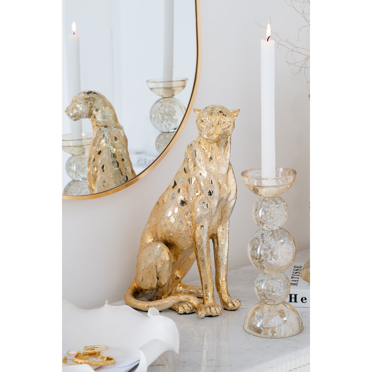 Ambiance intérieure avec la décoration Léopard Debout