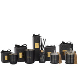 Ambiance décorative avec huile parfumée J-Line Rêves Noir dans un intérieur moderne