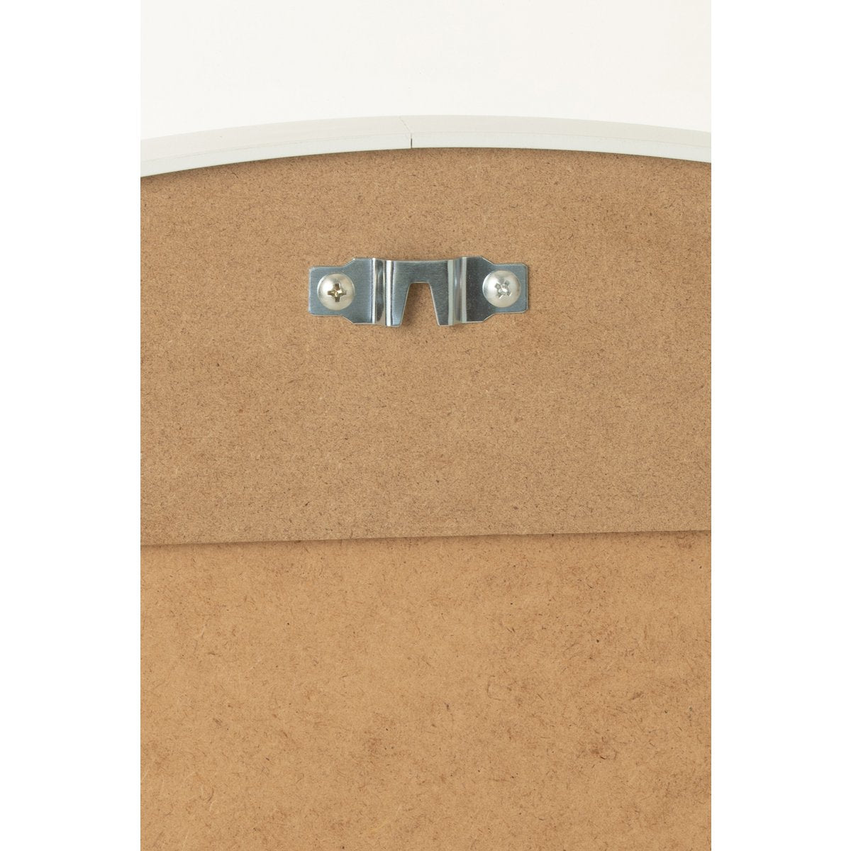 Détail du miroir J-Line, finition moderne et élégante