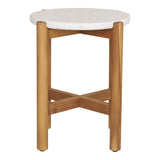 Table Terracina utilisée en extérieur sur un patio élégant.
