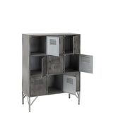 Cabinet J-Line en métal argenté dans une chambre
