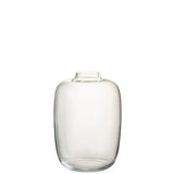 Vase Cleo J-Line sur une table, ajoutant une touche de luxe à la décoration.