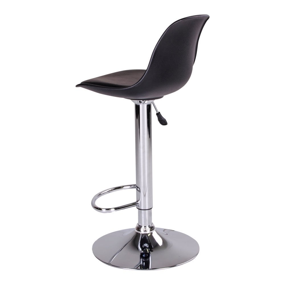 Chaise de bar Trondheim dans un intérieur moderne