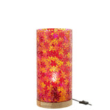 Ambiance chaleureuse avec la lampe J-Line allumée